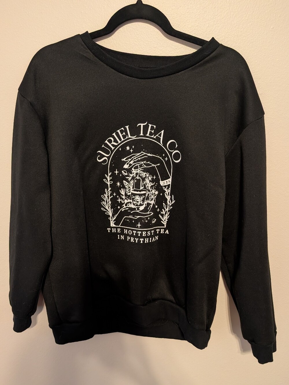 Acotar Suriel Tea Co Black Graphic Sweatshirt